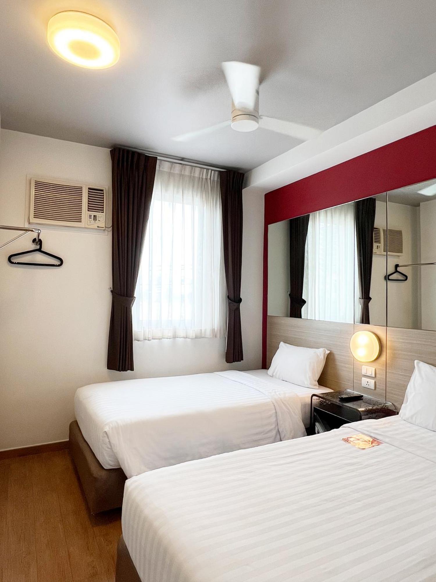 Red Planet Pattaya Sha Extra Plus Екстер'єр фото