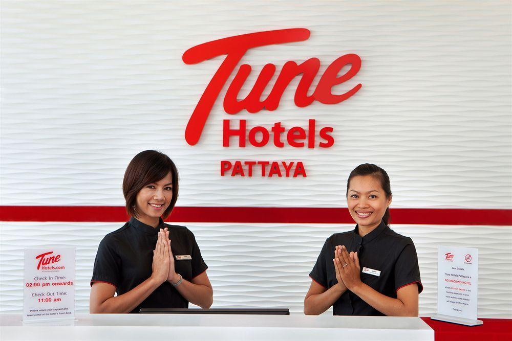 Red Planet Pattaya Sha Extra Plus Екстер'єр фото